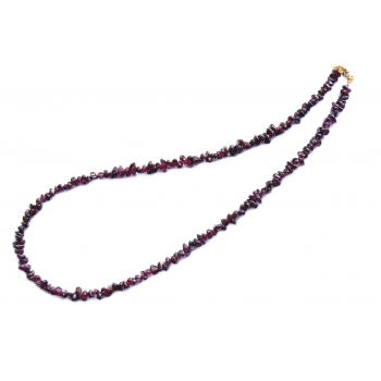 Rich Red Garnet Beaded Necklace Rich Red Garnet Beaded Necklace