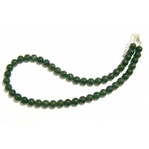 Dark Green Jade Beaded Necklace Dark Green Jade Beaded Necklace