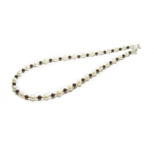 Garnet and Pearl Beaded Necklace Garnet and Pearl Beaded Necklace